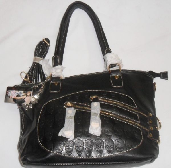 Bolsa Preta de caveira