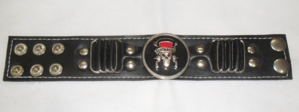 Braceletes de Couro com logos de Bandas