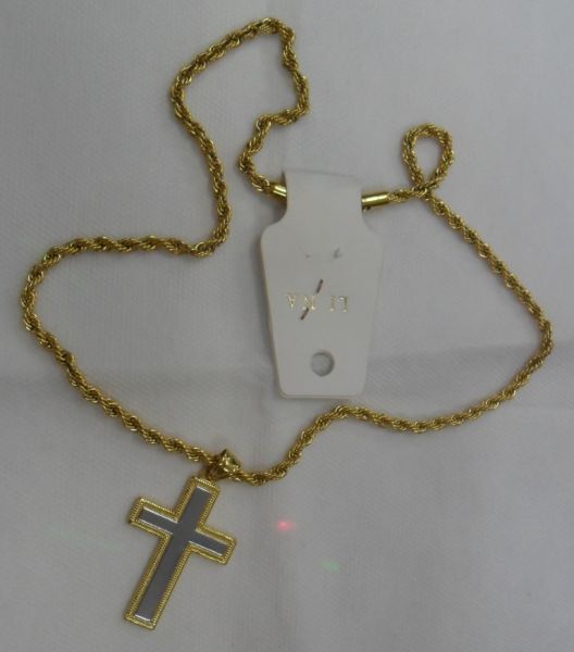 Crucifixo dourado