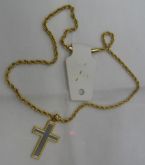 Crucifixo dourado